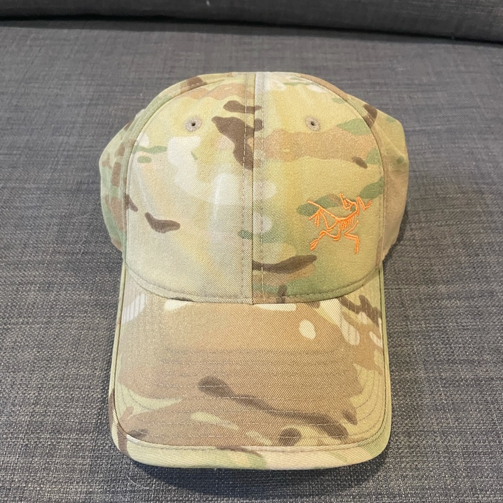 Rare limited make Arc’teryx Multicam Cap